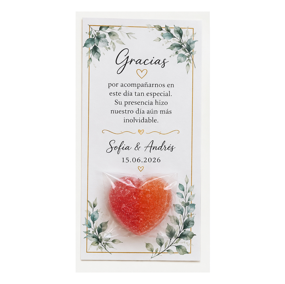 Modelos de tarjetas de agradecimiento personalizadas para boda con corazón de gominola.